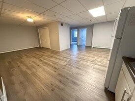 111 S 12th St in Escanaba, MI - Building Photo