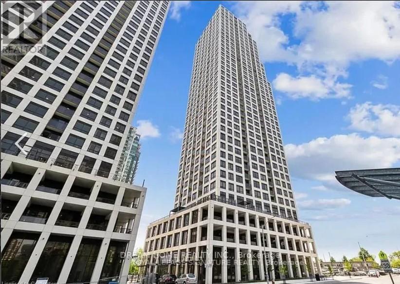 36 Elm Dr W in Mississauga, ON - Building Photo