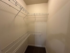 1814 17th St in Rock Valley, IA - Building Photo - Building Photo