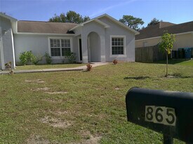 865 Helm Ave in Palm Bay, FL - Building Photo