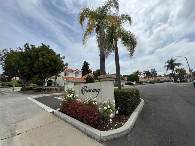 property at 1423 Portofino Dr