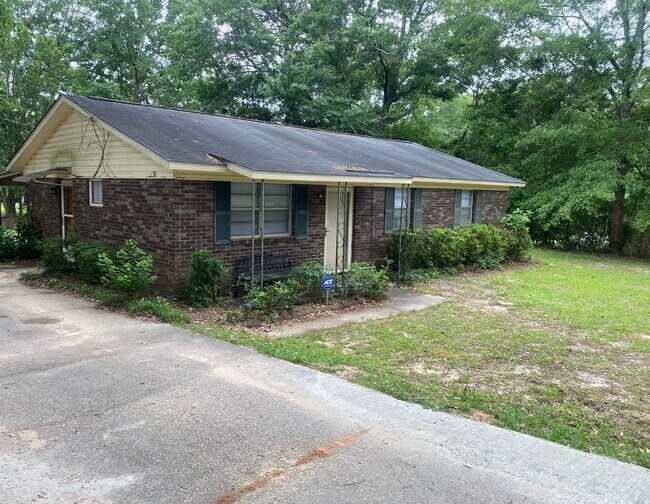 501 McPherson Dr Rentals in Troy, AL