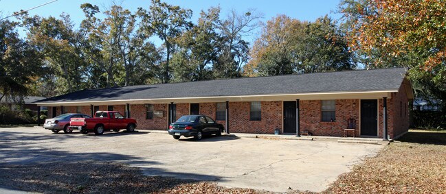 Dallys Place in Pascagoula, MS - Building Photo - Building Photo