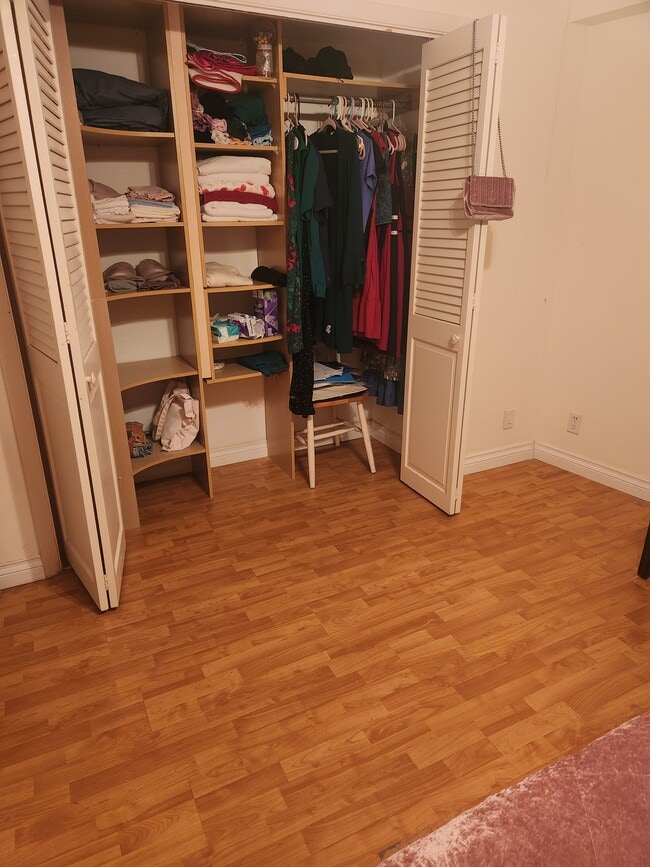 4100 Galt Ocean Dr, Unit Private bed  and bath on in Fort Lauderdale, FL - Foto de edificio - Building Photo