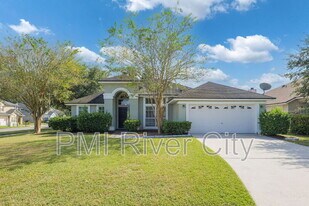 620 Reflection Cove Rd in Jacksonville, FL - Building Photo