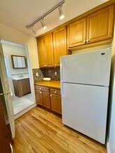 12 Pinehurst St, Unit 2 in Boston, MA - Building Photo - Building Photo