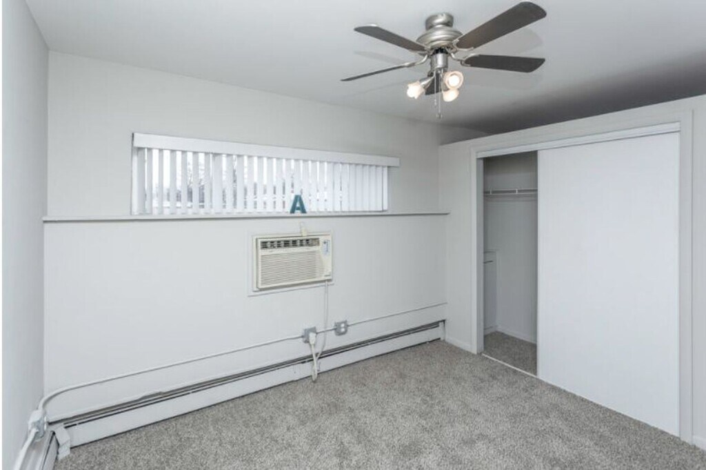 Walnut Manor Apartments Royal Oak, MI Apartments