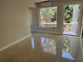 709 8th St in West Palm Beach, FL - Building Photo - Building Photo