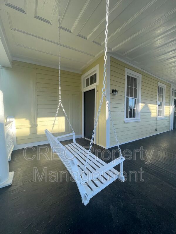 121 Smith St in Charleston, SC - Building Photo - Building Photo