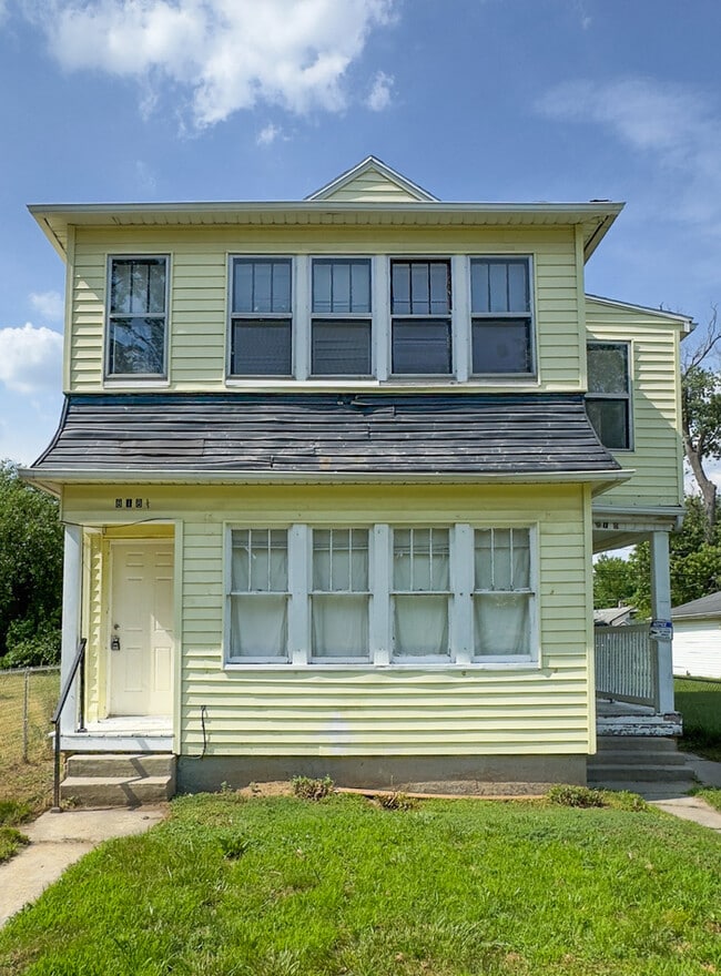 818 Norwood Ave in Toledo, OH - Building Photo - Building Photo