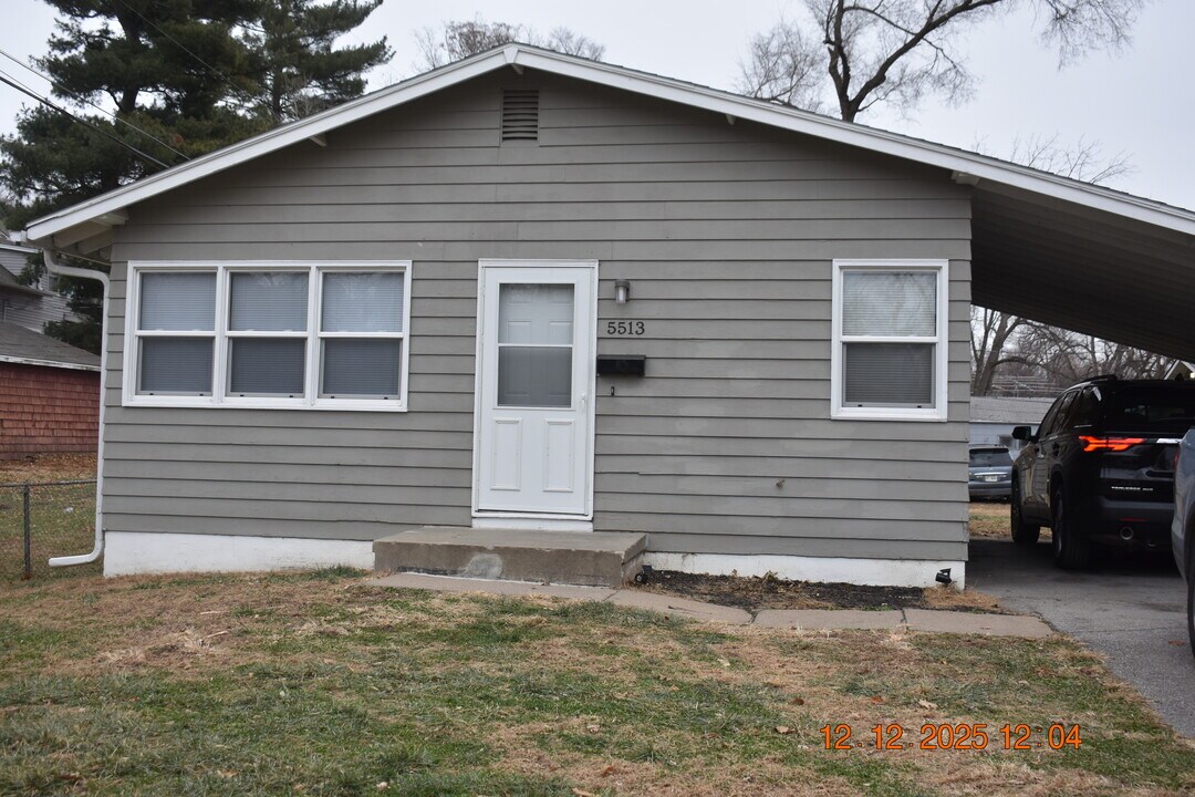 5513 N 37th St in Omaha, NE - Building Photo