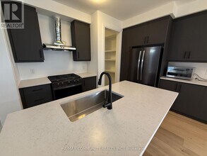 3407 Braeside Wy in Pickering, ON - Building Photo - Building Photo
