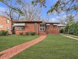 2738 Corprew Ave in Norfolk, VA - Building Photo