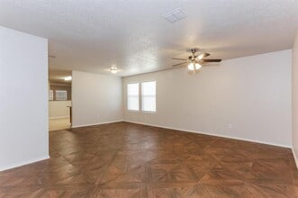 2109 Doecrest Dr in Denton, TX - Building Photo - Building Photo