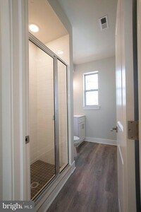 2441 Mutter St photo'