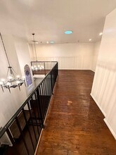 900 N Hoover St in Los Angeles, CA - Building Photo - Building Photo