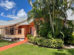10798 Waterberry Dr in Boca Raton, FL - Building Photo - Building Photo