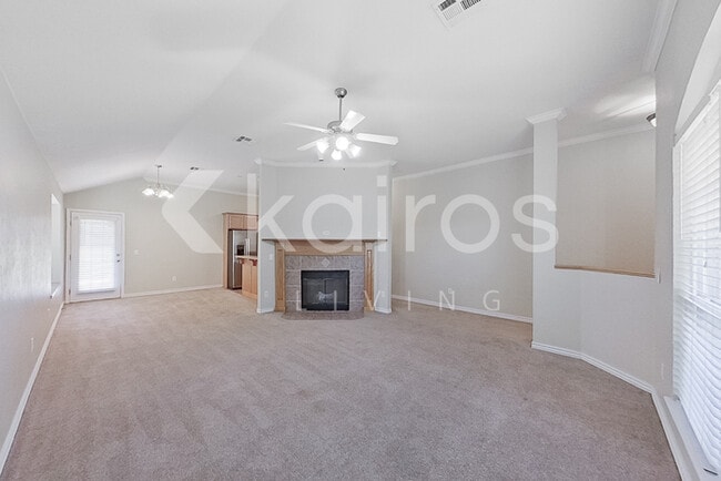 4209 Snowy Owl Dr in Norman, OK - Foto de edificio - Building Photo
