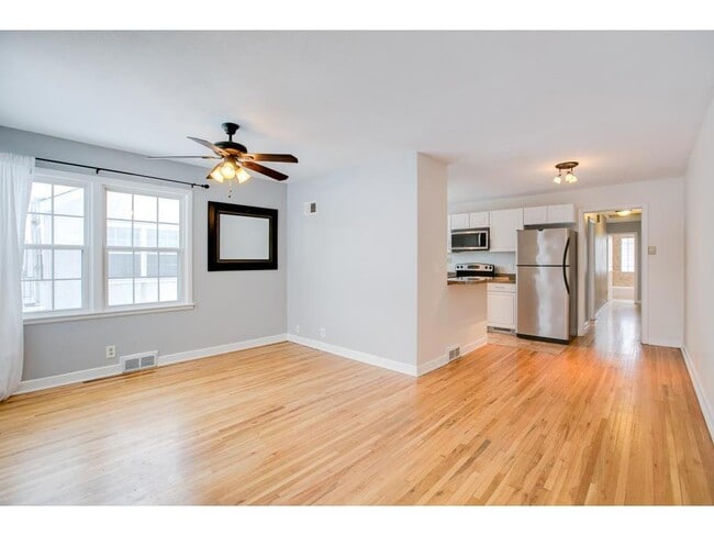 property at 3964 Xenwood Ave S