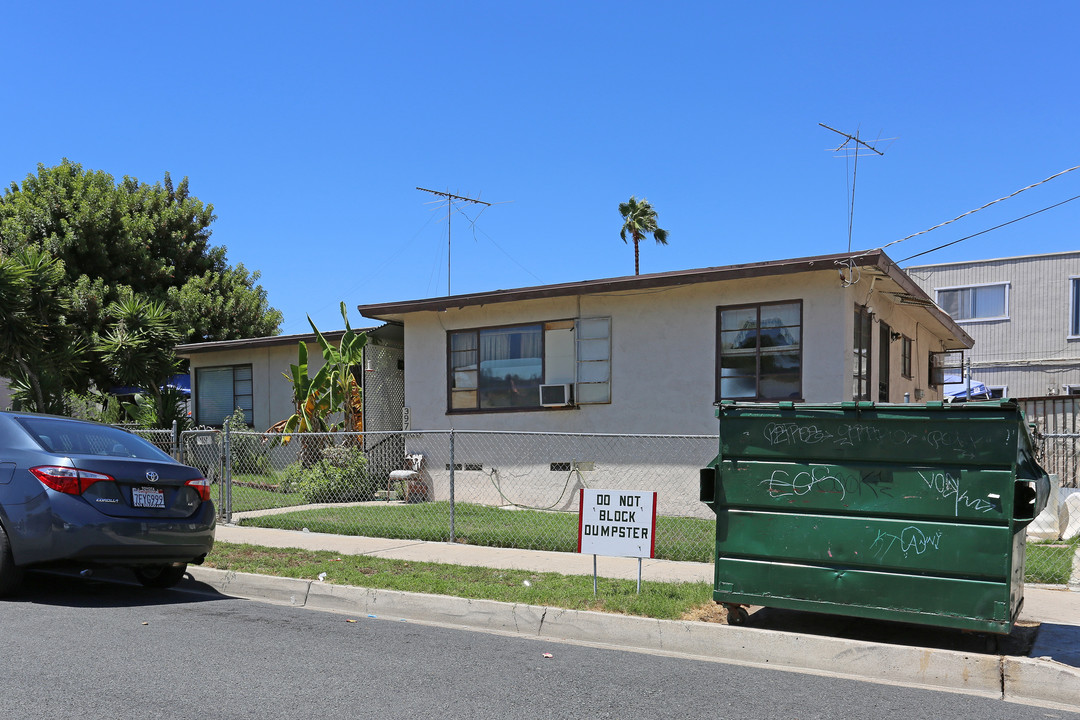 393-397 Millar Ave in El Cajon, CA - Building Photo