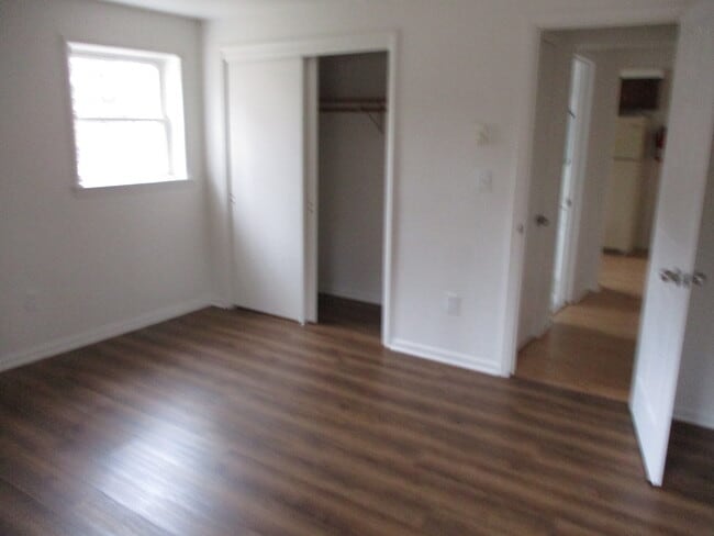 11 Old Allamuchy Rd, Unit 2 in Hackettstown, NJ - Building Photo - Building Photo