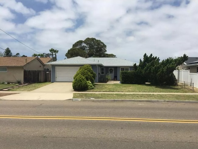 property at 4066 Mt Everest Blvd