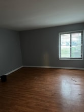 10105 Prince Pl in Upper Marlboro, MD - Foto de edificio - Building Photo