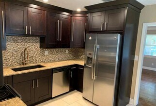 5521 4th Ave N in St. Petersburg, FL - Building Photo - Building Photo