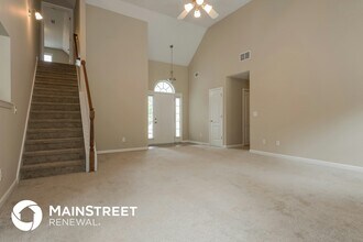 135 Oak Meadows Dr in Covington, GA - Foto de edificio - Building Photo