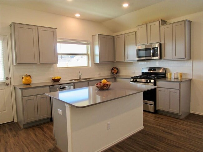 property at 1321 Chad Dr