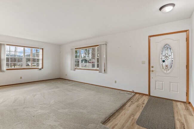 621 E Gilbert Ave in Coeur d'Alene, ID - Building Photo - Building Photo