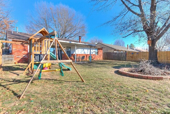 209 W Canton St in Broken Arrow, OK - Building Photo - Building Photo