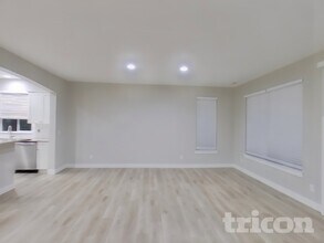 19110 105th Ave Ct E in South Hill, WA - Building Photo - Building Photo