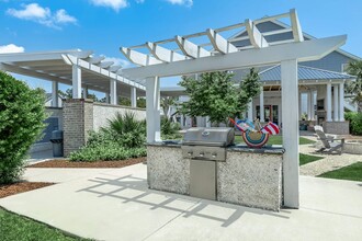 Braxton Place in Wilmington, NC - Building Photo - Building Photo