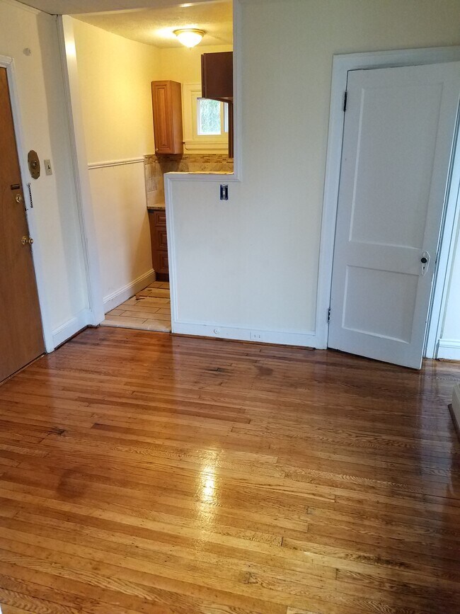 4213 Regent Sq Rentals in Philadelphia, PA