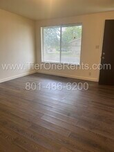 672 E Millcreek Way in South Salt Lake, UT - Building Photo - Building Photo