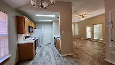 2016 Lee Dr in Denton, TX - Building Photo - Building Photo