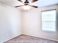 3131 Westbrook St photo'
