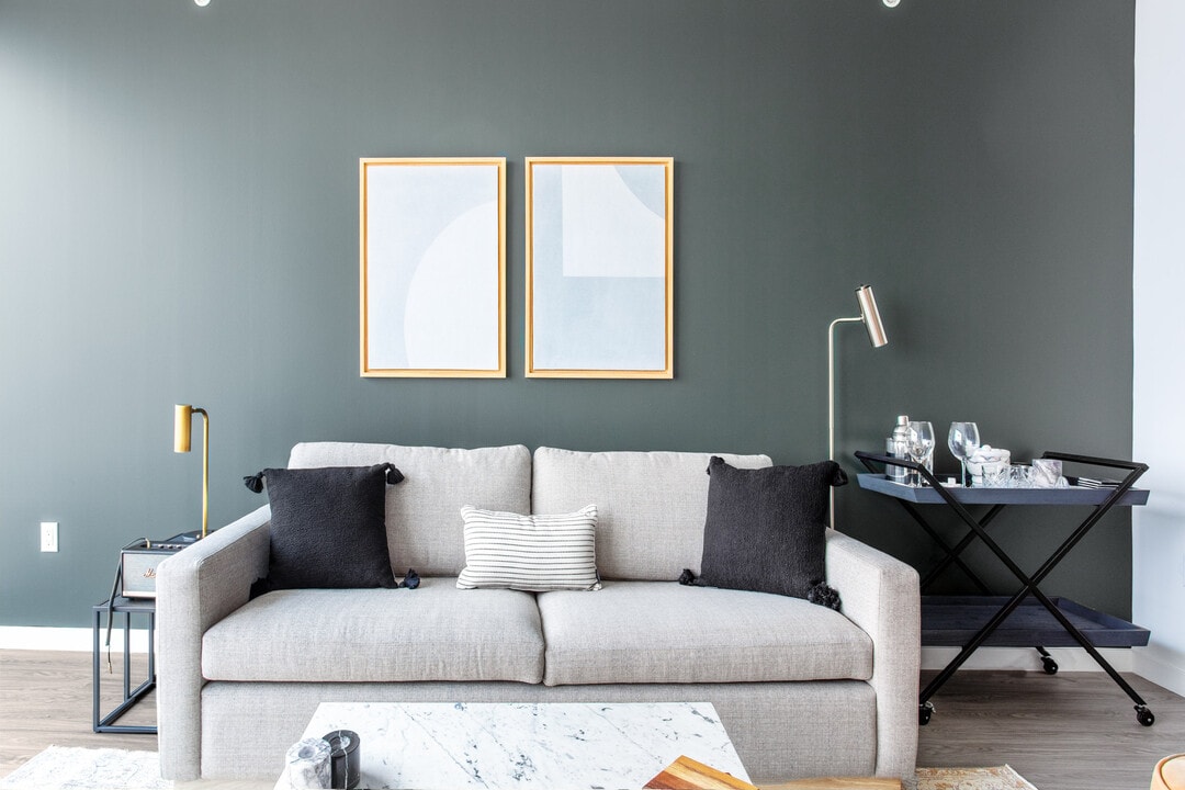 24 Union Square in Union City, CA - Building Photo