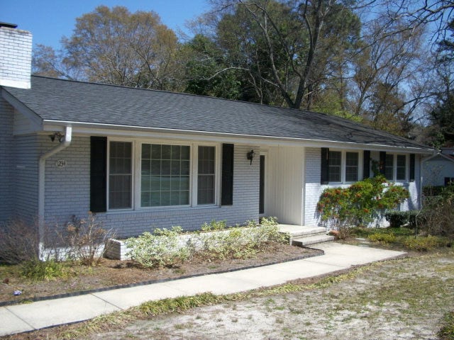 1234 Evans Rd