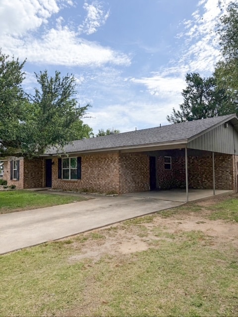 property at 2601 N Jefferson Ave