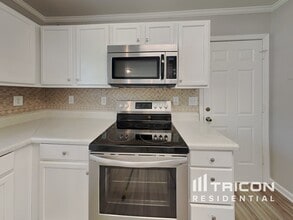 121 Autumn Woods Blvd in Mount Holly, NC - Building Photo - Building Photo