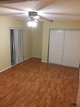 6145 Leesburg Pike, Unit 208 in Falls Church, VA - Building Photo - Building Photo