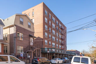 1200 Gravesend Neck Rd in Brooklyn, NY - Building Photo - Building Photo