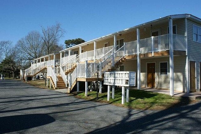 9830 Keyser Point Rd in Ocean City, MD - Building Photo - Building Photo