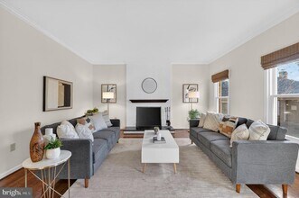 1905 47th St NW in Washington, DC - Building Photo - Building Photo