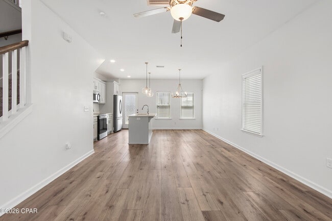 413 Raven Ln in Panama City, FL - Building Photo - Building Photo