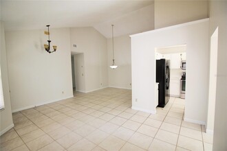 1309 Black Willow Trail in Altamonte Springs, FL - Building Photo - Building Photo