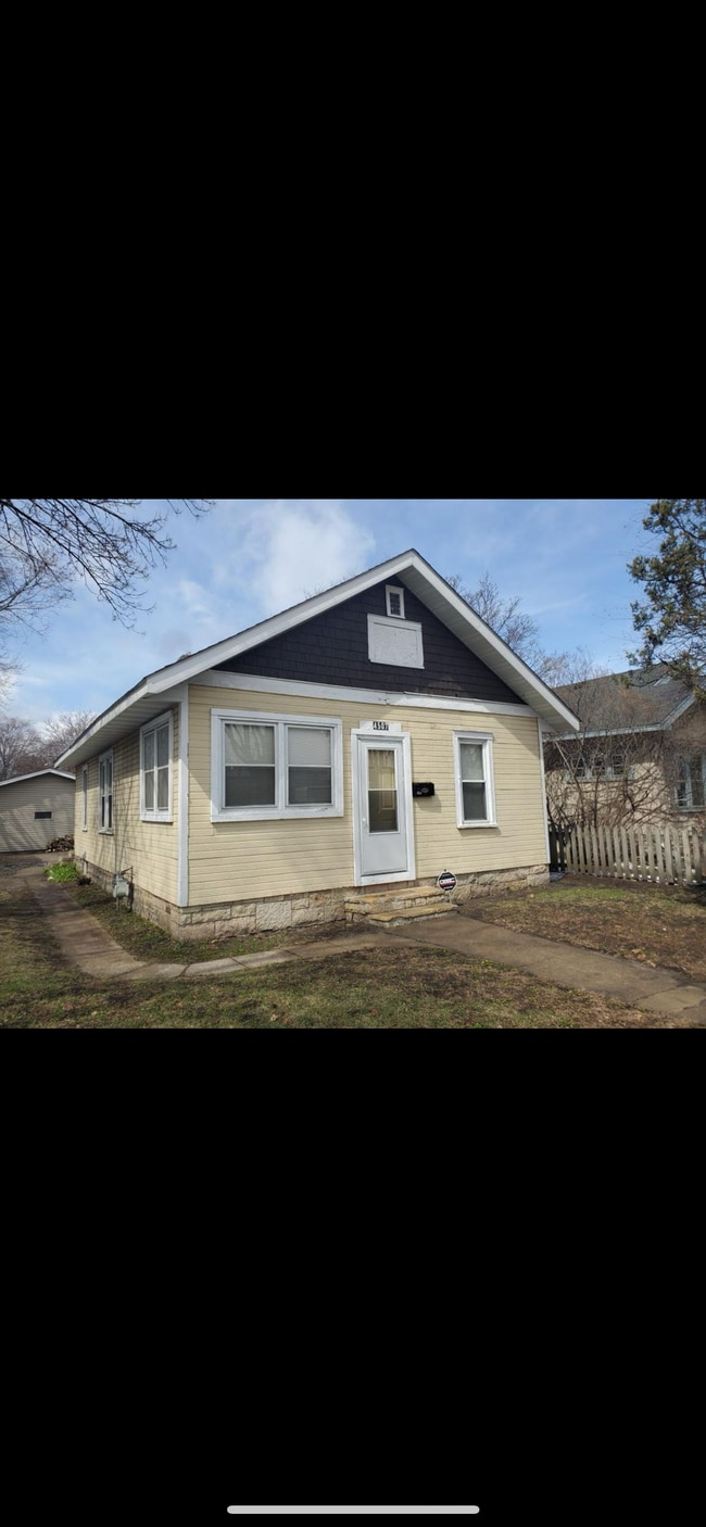 property at 4507 Camden Ave N