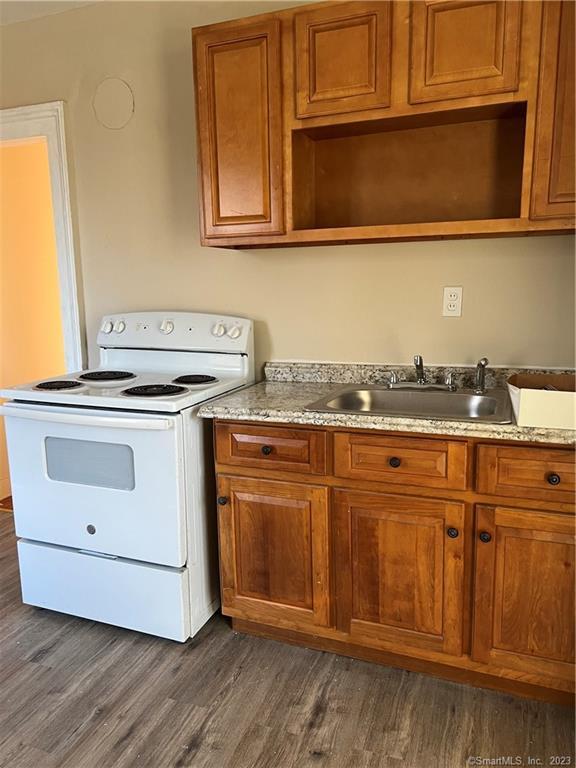 65 Cherry St-Unit -2F in Meriden, CT - Building Photo - Building Photo